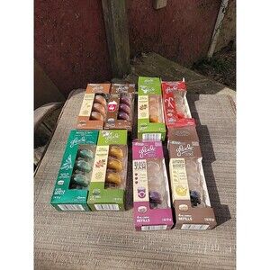 Glade Scented Oil Candles Assorted 4 Open 4 Sealed Discontinued